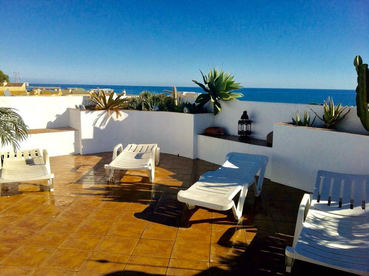 Penthouse With Private Roof Terrace And Jacuzzi Lägenhet Fuengirola Exteriör bild